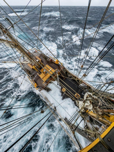 Sailing a brave South Atlantic by Jordi Plana Morales