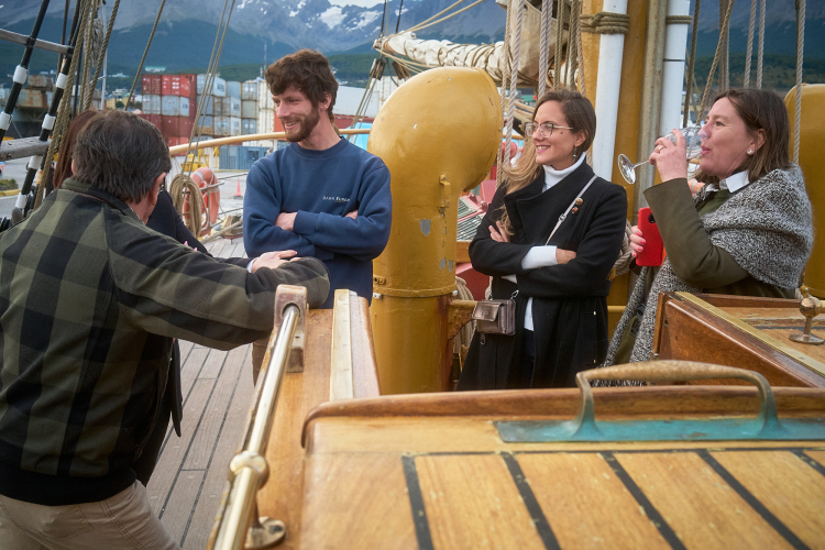 Argentine Antarctica Day Bark EUROPA & Kalma