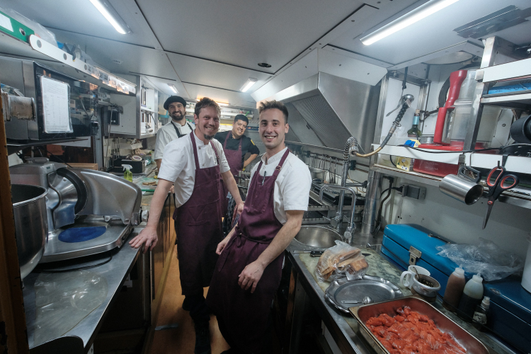 Argentine Antarctica Day Bark EUROPA & Kalma