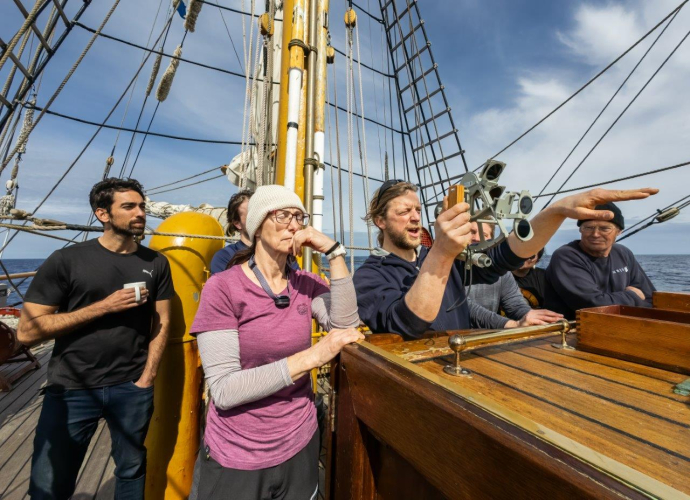 Motoring and Motorsailing our way towards Tristan da Cunha by Jordi Plana Morales
