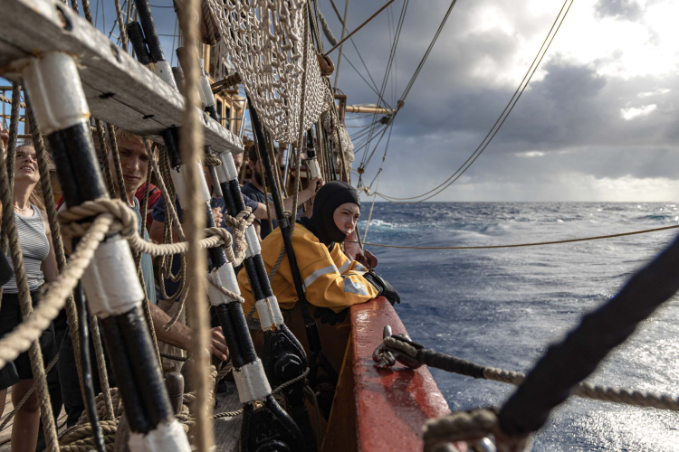Sailing MOB drill by Marretje Adriaanse