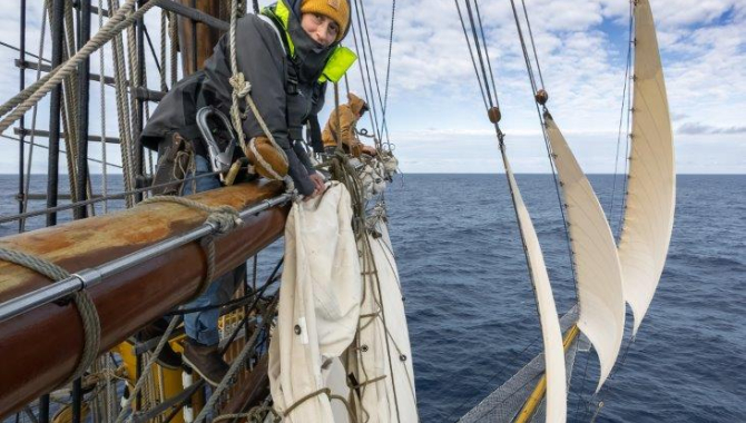 Drake passage jordi plana morales