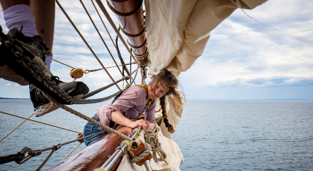 Setting sails on the bark Europa