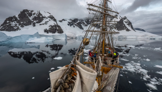 Antarctica. Gerlache Strait.  Graham Passage. Wilhelmina Bay. One Harbour. Errera Channel. Jordi Plana Morales