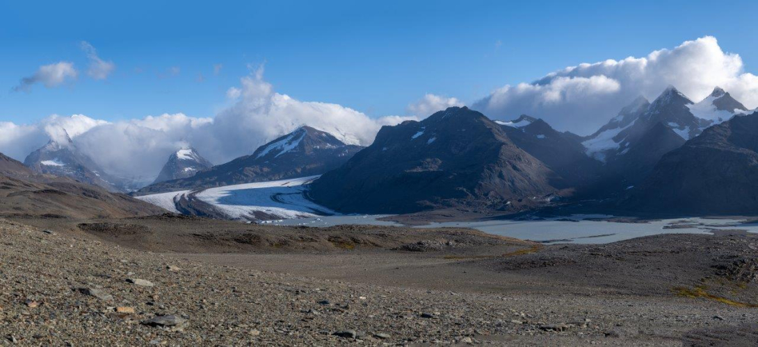 South Georgia Fortuna Bay Shackleton Hike by Jordi Plana Morales