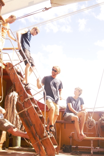 French Polynesia by Jan Stevens