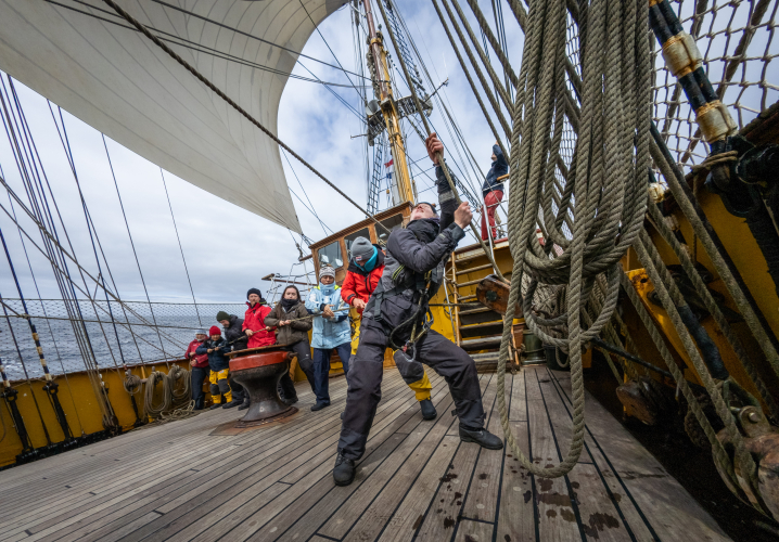 Passing Cape Horn - Variable and changeable winds - bark europa - Jordi Plana Morales