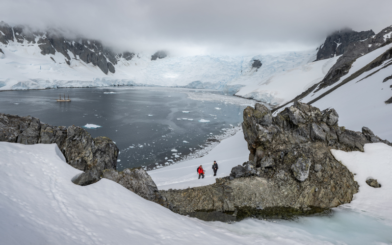 Antarctica. Gerlache Strait.  Graham Passage. Wilhelmina Bay. One Harbour. Errera Channel. Jordi Plana Morales