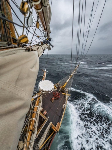 Chilean Channels day at sea by Jordi Plana Morales