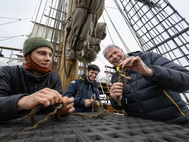 Puerto Montt Bark EUROPA