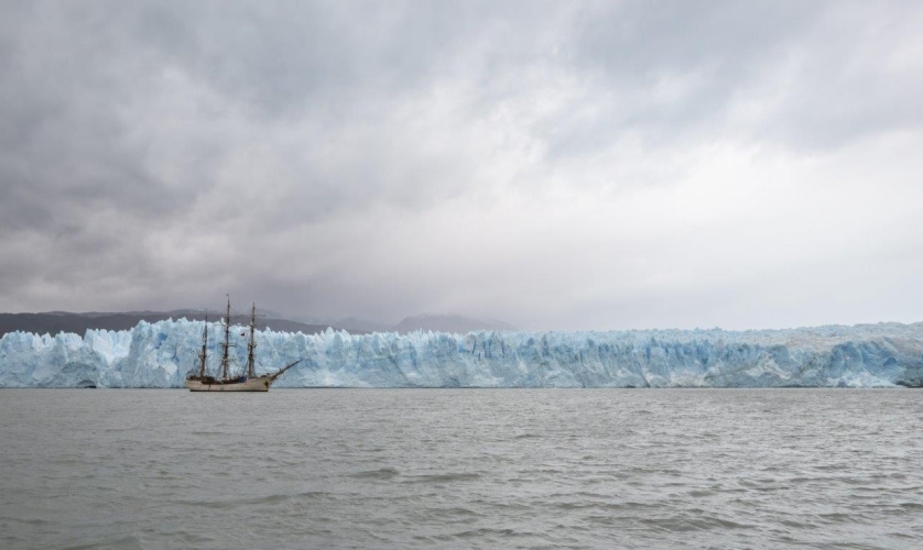 Sailing in the Chilean channels. Eyre Fjord and Pio XI Glacier - Bark EUROPA Jordi Plana Morales
