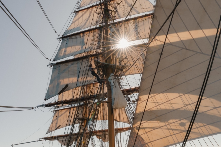 Sailing from Peru to the Galapagos - Joshua Vela-Fonseca