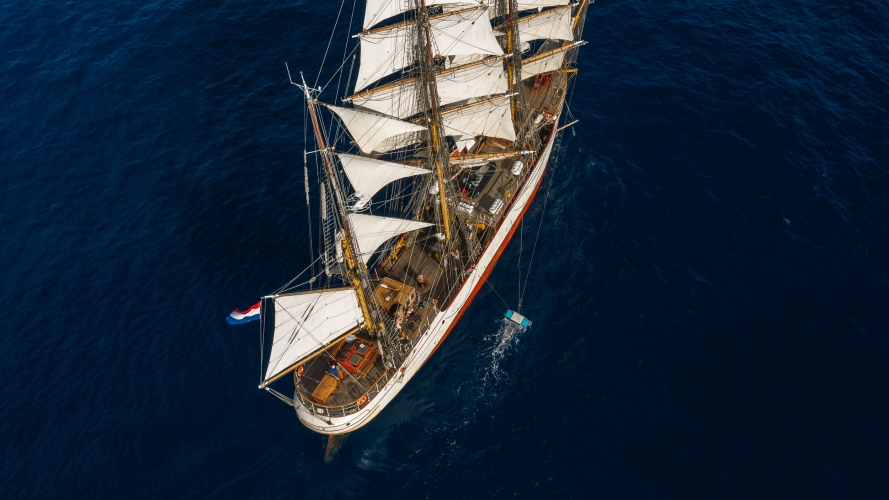 Bark EUROPA manta trawl research in the Pacific Fraser Edwards 