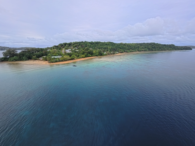 Sailing to Tonga Bark EUROPA by Johanne