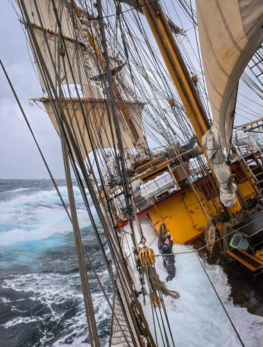 Cape Horn sailing by Jordi Plana Morales