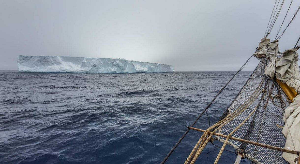 iceberg ahead!