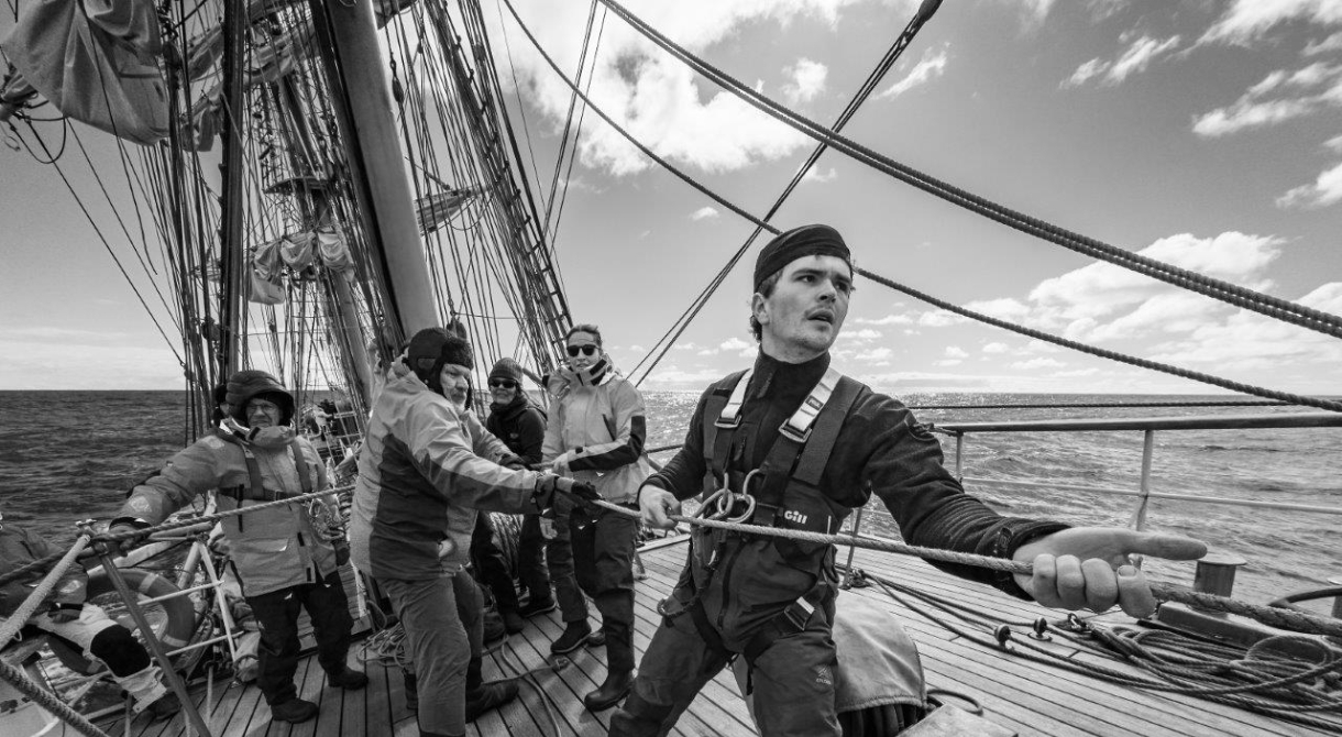 Drake Passage Bark EUROPA Jordi Plana Morales