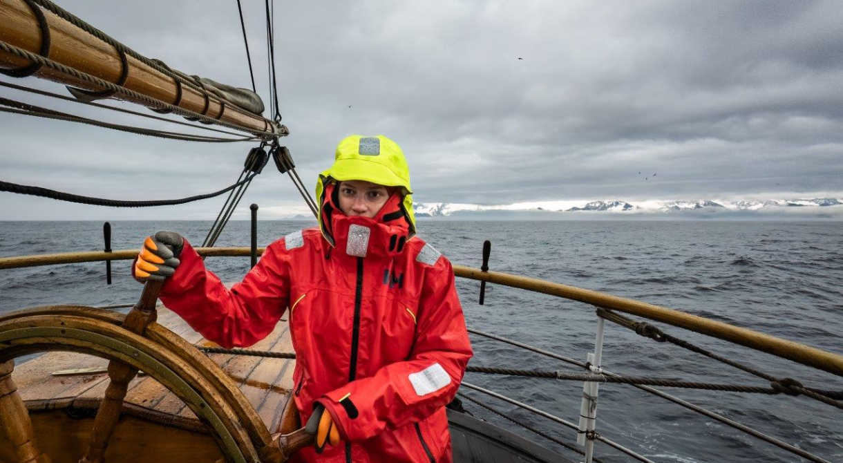 On our way towards Tristan da Cunha Richard Simko