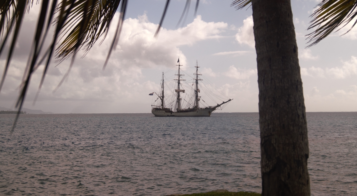 French Polynesia by Jan Stevens