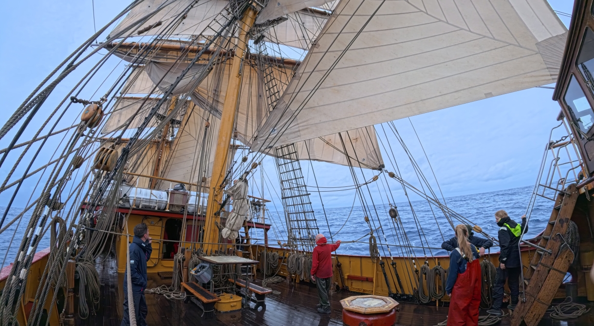 Bark EUROPA making good speed from Rarotonga to Tonga