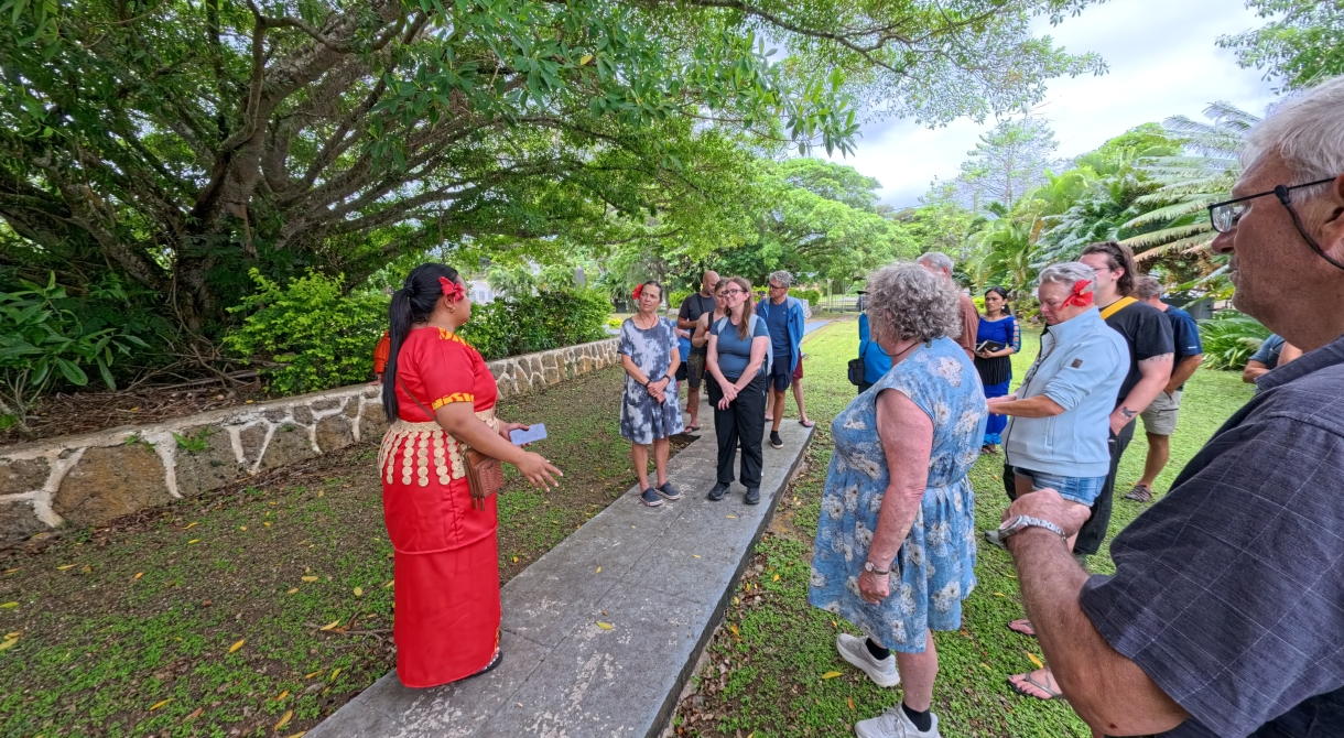 Exploring Tonga Bark EUROPA Johanne