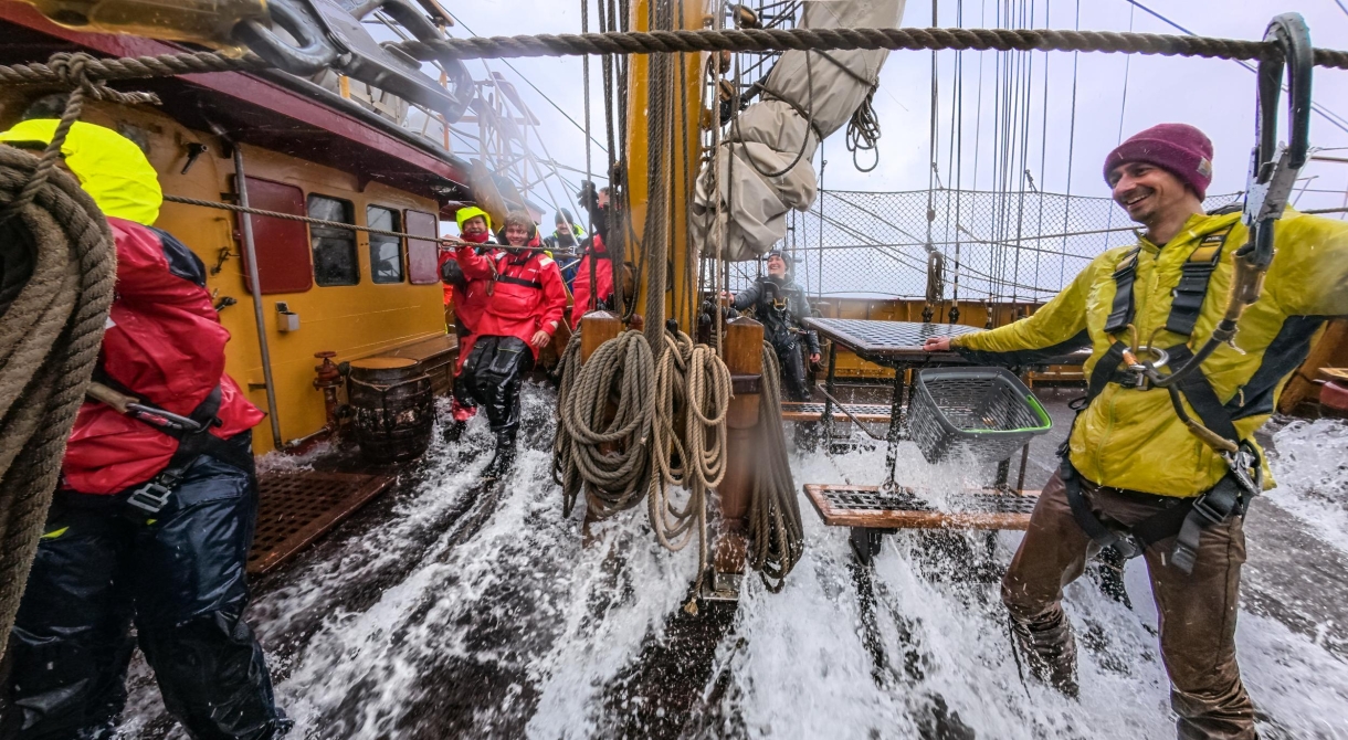 Cape Horn sailing by Jordi Plana Morales