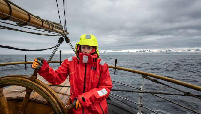 On our way towards Tristan da Cunha Richard Simko
