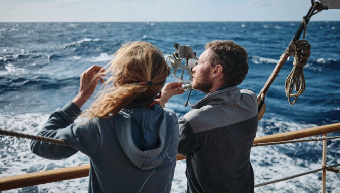 Southeasterlies entering the latitudes of the 20ºS by Richard Simko