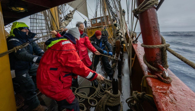 Drake Passage Bark EUROPA