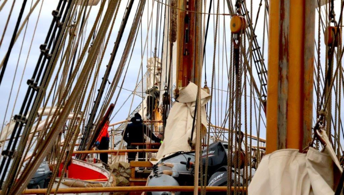 Departure day bark europa