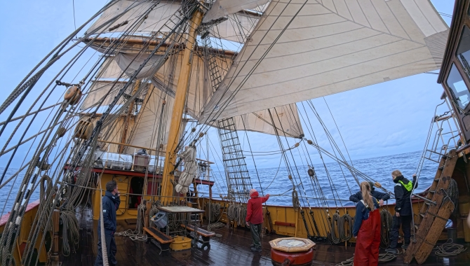 Bark EUROPA making good speed from Rarotonga to Tonga
