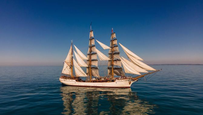 Sailing the oceans on board Ocean Wanderer Bark EUROPA