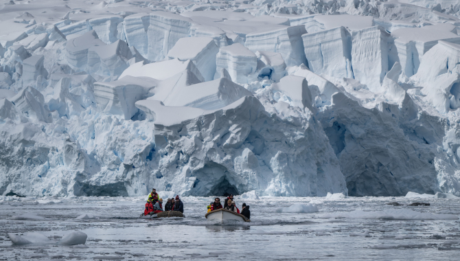Gerlache strait Jordi Plana Morales